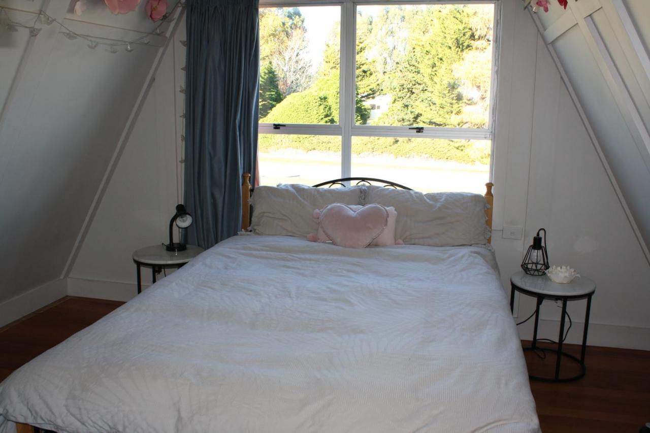 Classic A-Frame On Milford Te Anau Buitenkant foto